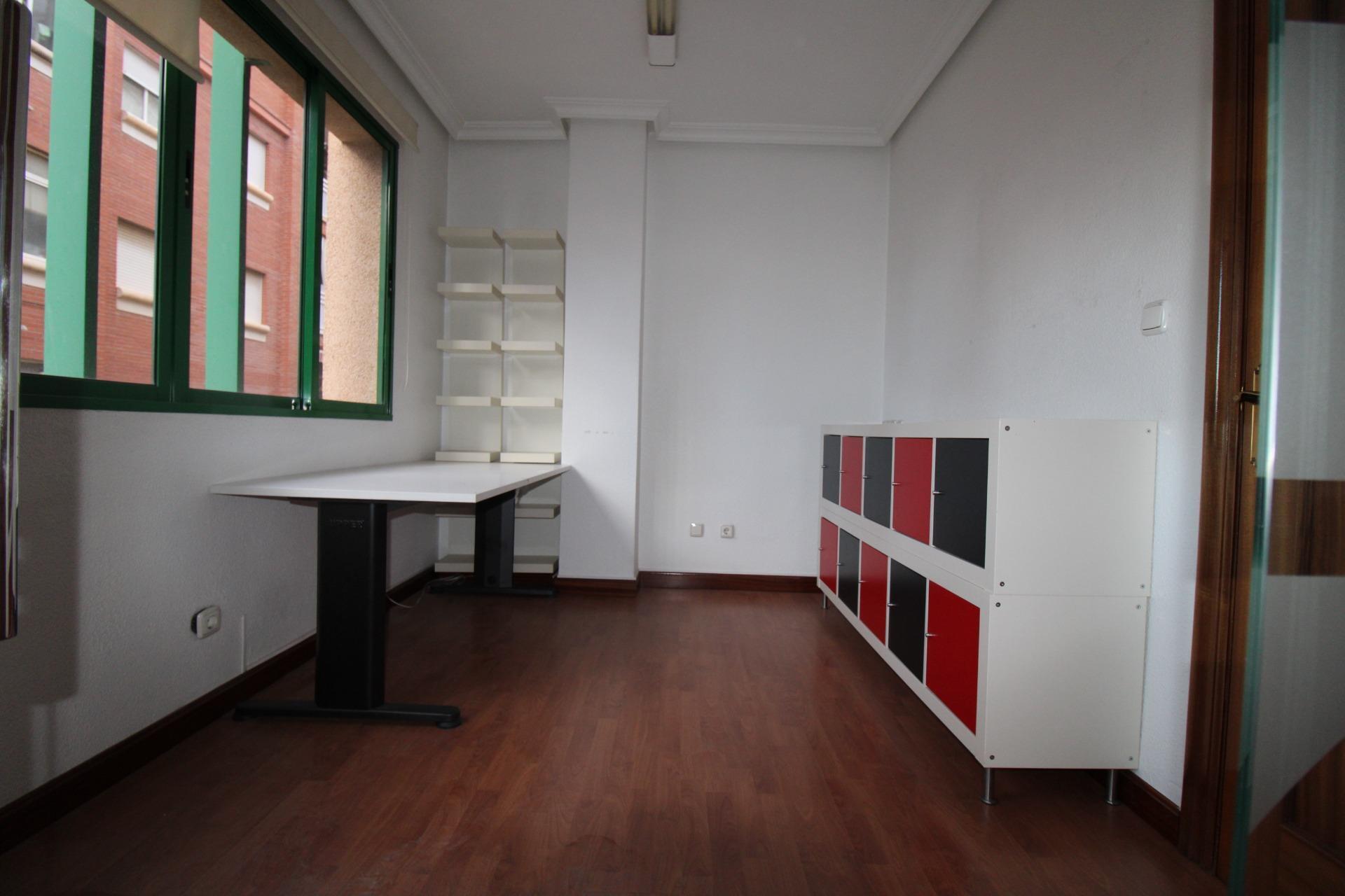 Bureau dans Molina de Segura, Murcia à vendre Photo du bâtiment- Image 1 de 55