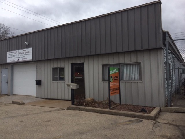 730 W Glendale Ave, Appleton, WI for lease - Building Photo - Image 1 of 6