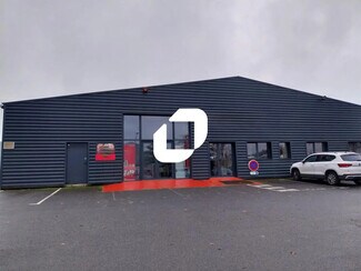 Plus de détails pour Local d'activités à louer