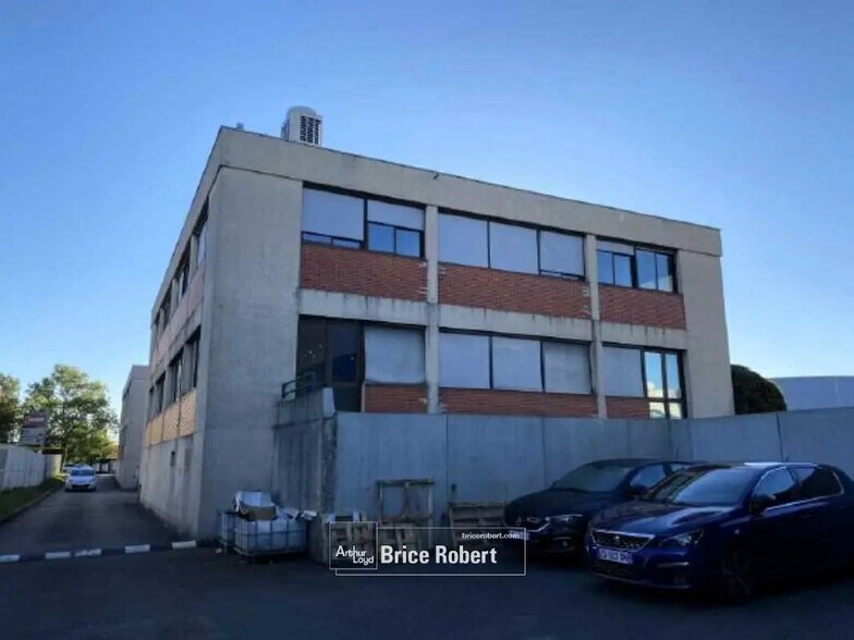 Bureau dans Limonest à vendre - Photo du bâtiment - Image 3 de 5