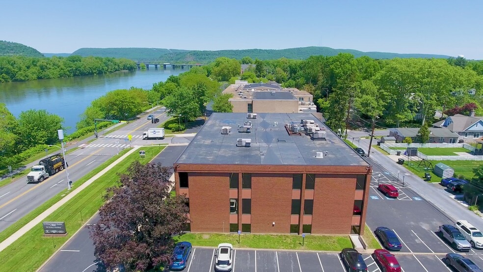 3211 N Front St, Harrisburg, PA for lease - Commercial Listing Video - Image 2 of 18