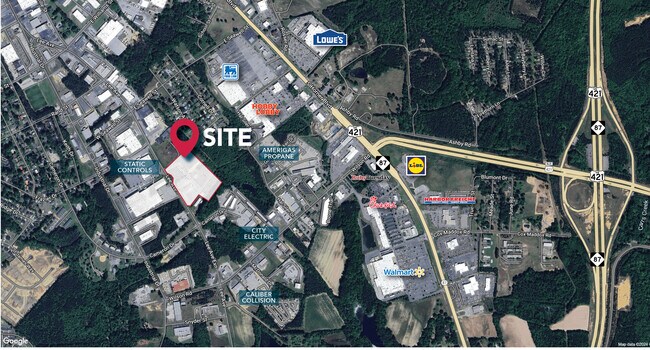 Plus de détails pour 0 Lee Ave, Sanford, NC - Terrain à louer