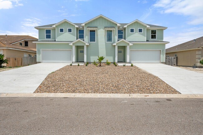 More details for 15501 Cruiser Units st, Corpus Christi, TX - Multifamily for Sale