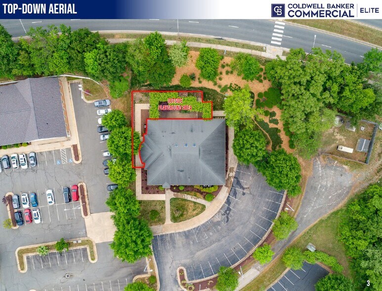 240 Executive Center Pky, Fredericksburg, VA à louer - Photo du bâtiment - Image 3 de 9