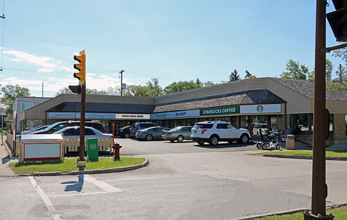 540 Academy Rd, Winnipeg, MB à vendre Photo du bâtiment- Image 1 de 1