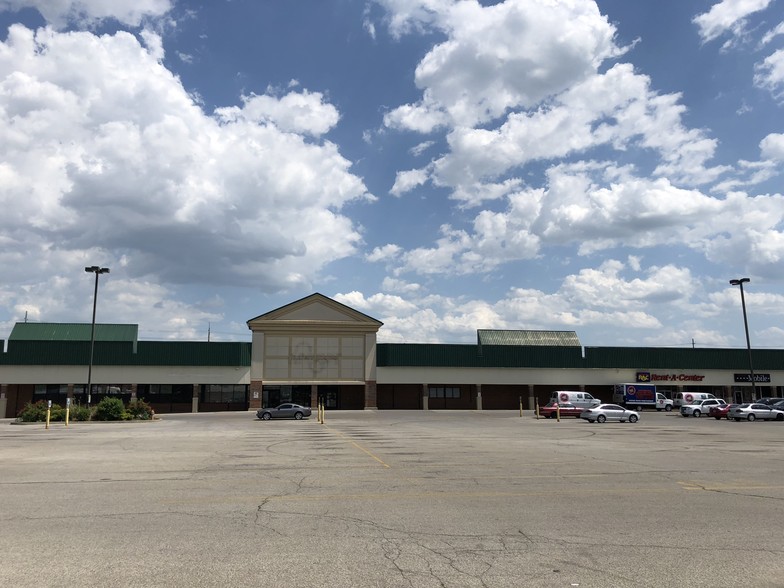 3815-3943 7th Street Rd, Louisville, KY for lease - Building Photo - Image 2 of 2