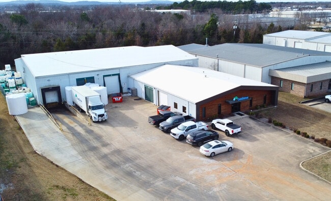 Plus de détails pour 1213 Esi Dr, Springdale, AR - Industriel à louer