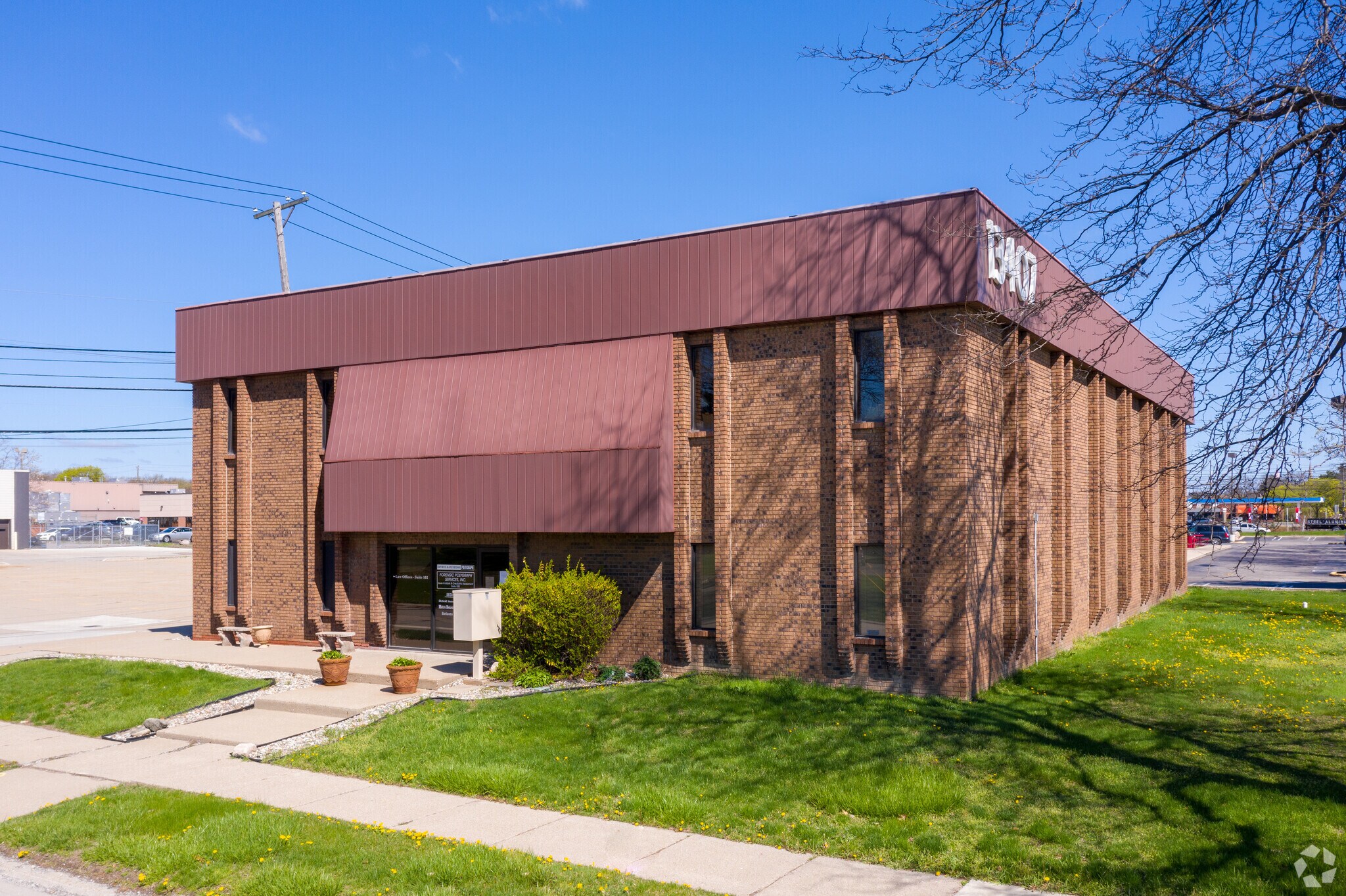 13407 Farmington Rd, Livonia, MI for sale Building Photo- Image 1 of 6