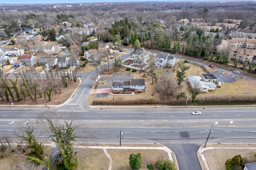 41 Kings Hwy N, Cherry Hill, NJ à vendre - Photo du bâtiment - Image 2 de 29