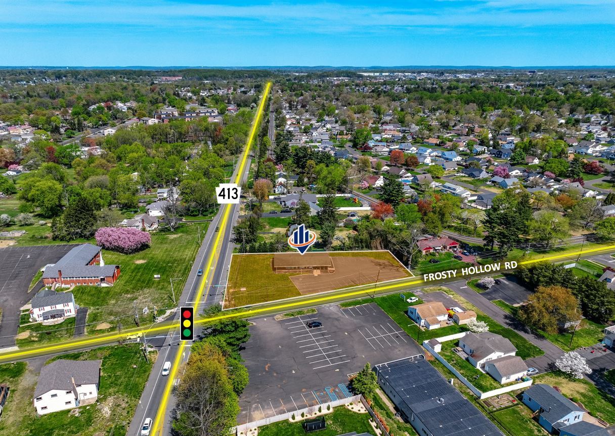 1310 Frosty Hollow Rd, Levittown, PA à vendre Photo du bâtiment- Image 1 de 1