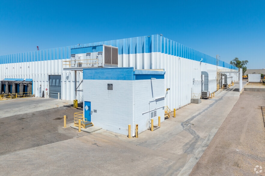 211 N 51st Ave, Phoenix, AZ à vendre - Photo du bâtiment - Image 3 de 10