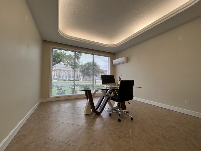 5009 N Central Ave, Tampa, FL à louer - Autre - Image 3 de 22