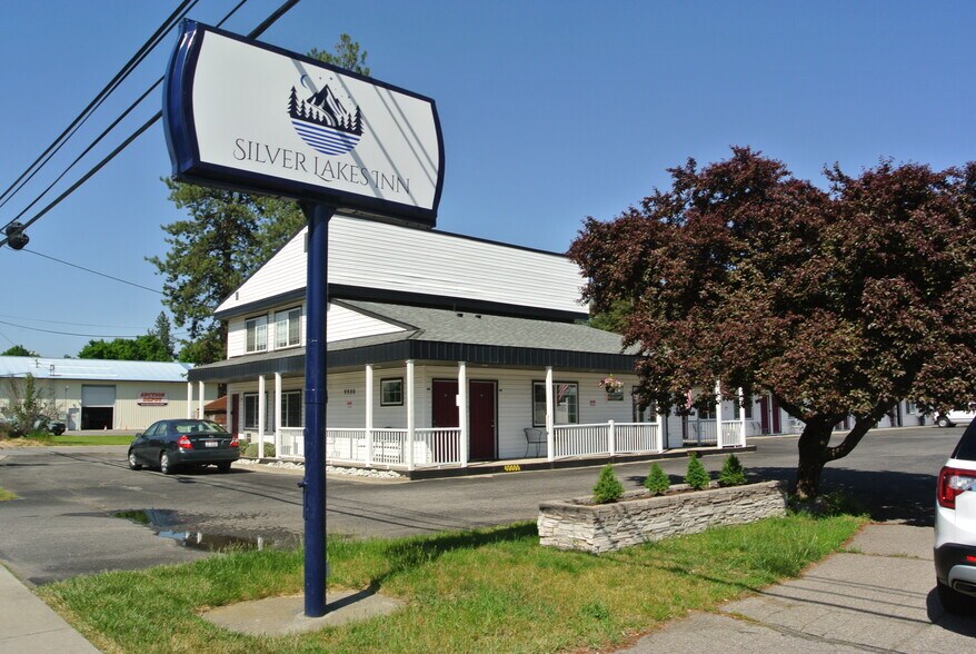 9986 N Government Way, Hayden, ID à vendre - Photo du bâtiment - Image 2 de 18