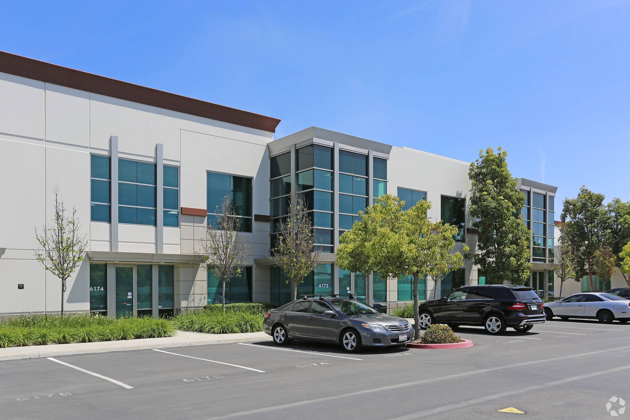 6088-6188 Innovation Way, Carlsbad, CA à louer Photo du bâtiment- Image 1 de 13