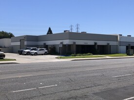 11650 Western Ave, Garden Grove CA - Entrepôt