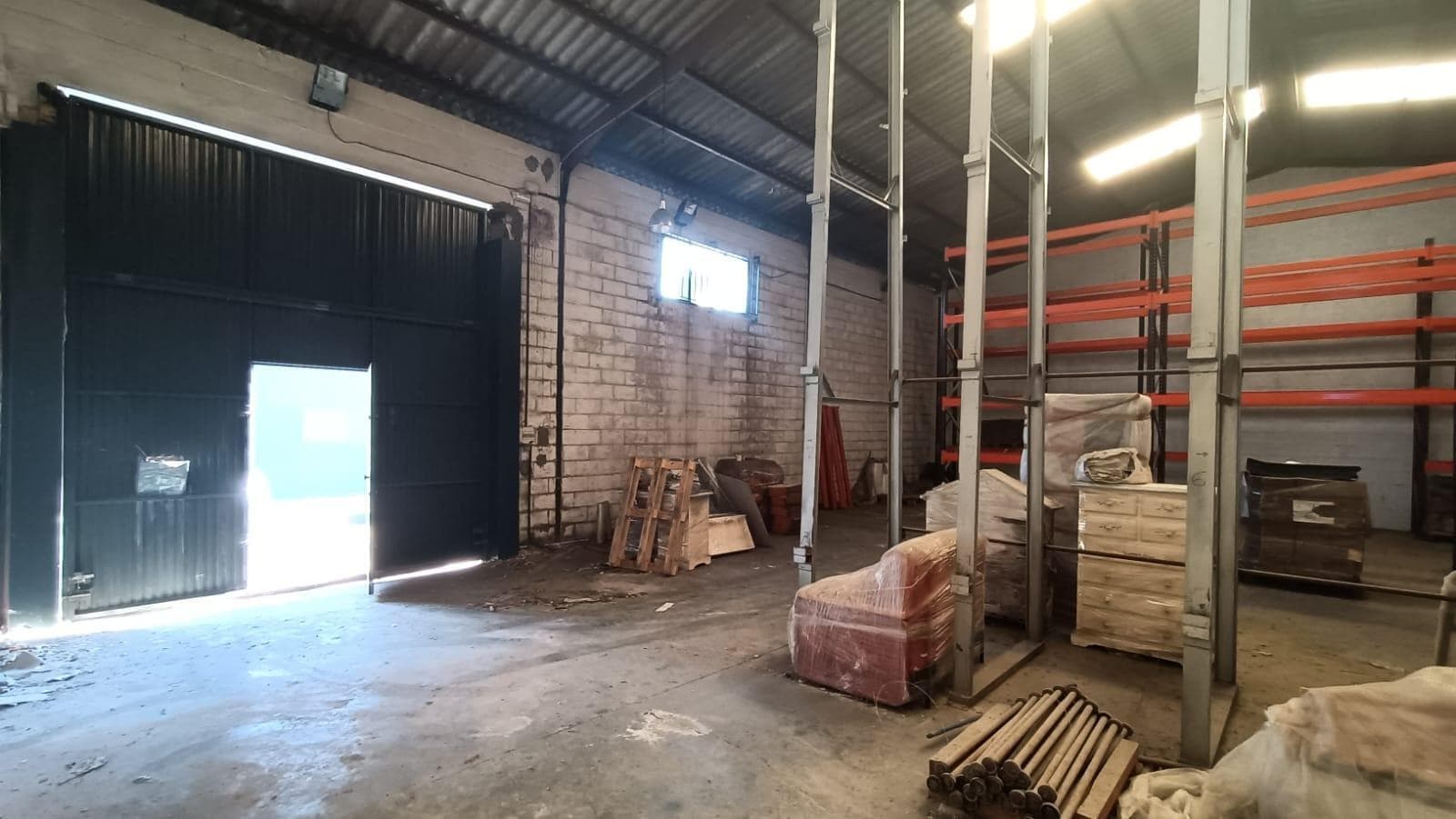 Industrial in SEVILLA, Sevilla for sale Interior Photo- Image 1 of 7