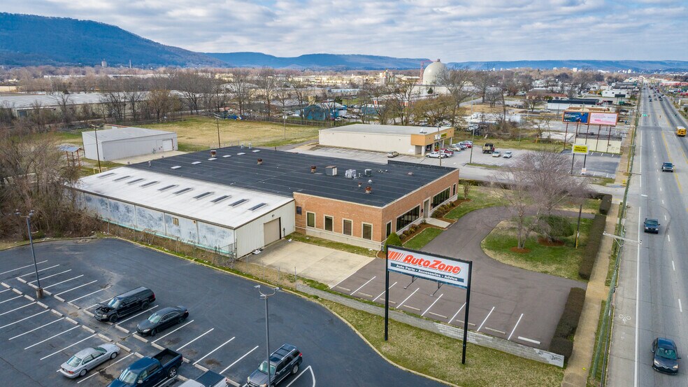 4301 Rossville Blvd, Chattanooga, TN à louer - Photo principale - Image 1 de 24