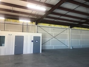 374 Yolanda Ave, Santa Rosa, CA à louer Photo intérieure- Image 1 de 1