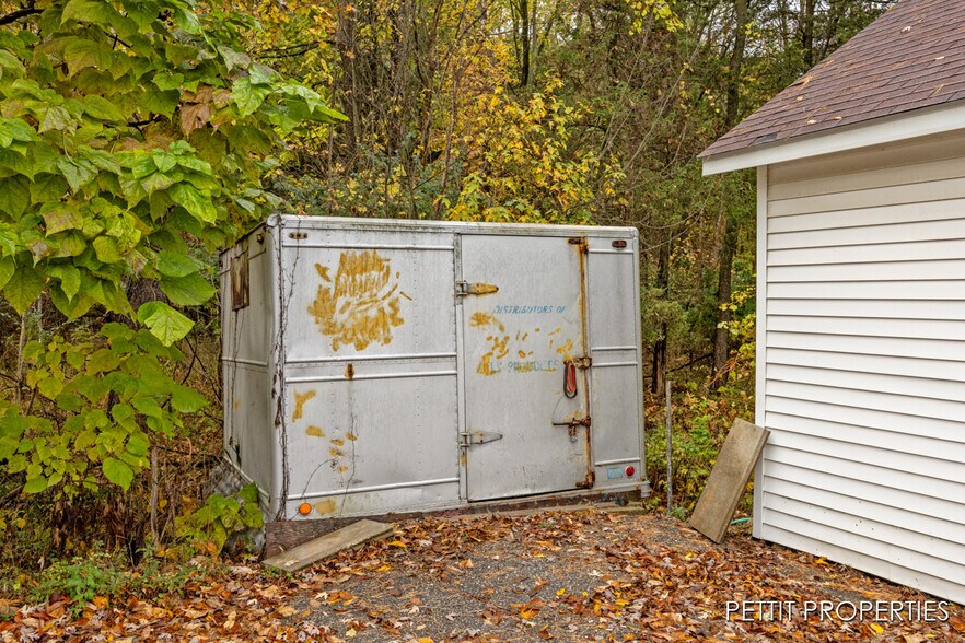 3805 S Ravenna Rd, Ravenna, MI à vendre - Photo du bâtiment - Image 3 de 18