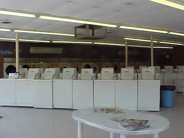 1601 2nd St W, Owensboro, KY à vendre - Photo du bâtiment - Image 2 de 4