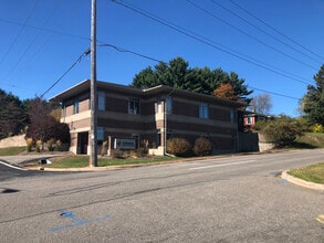 402 N 28th Ave, Wausau, WI for lease Building Photo- Image 2 of 8