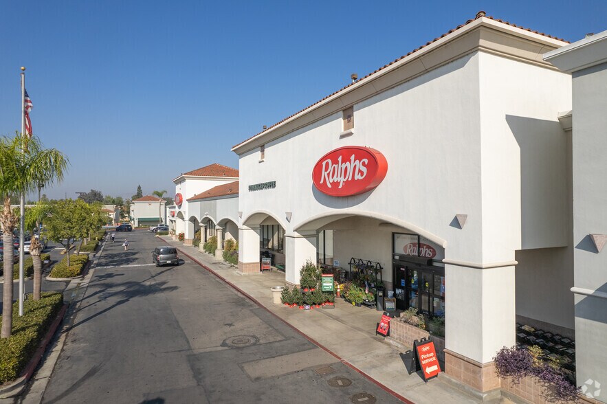 600-732 N Rose Dr, Placentia, CA for sale - Building Photo - Image 3 of 26