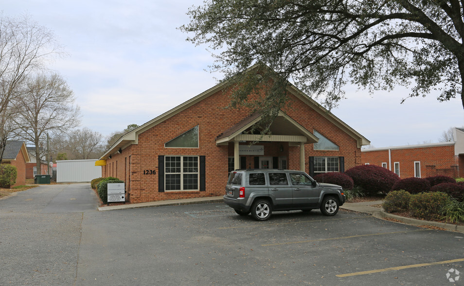 1236 Wilson Hall Rd, Sumter, SC for lease - Building Photo - Image 3 of 3