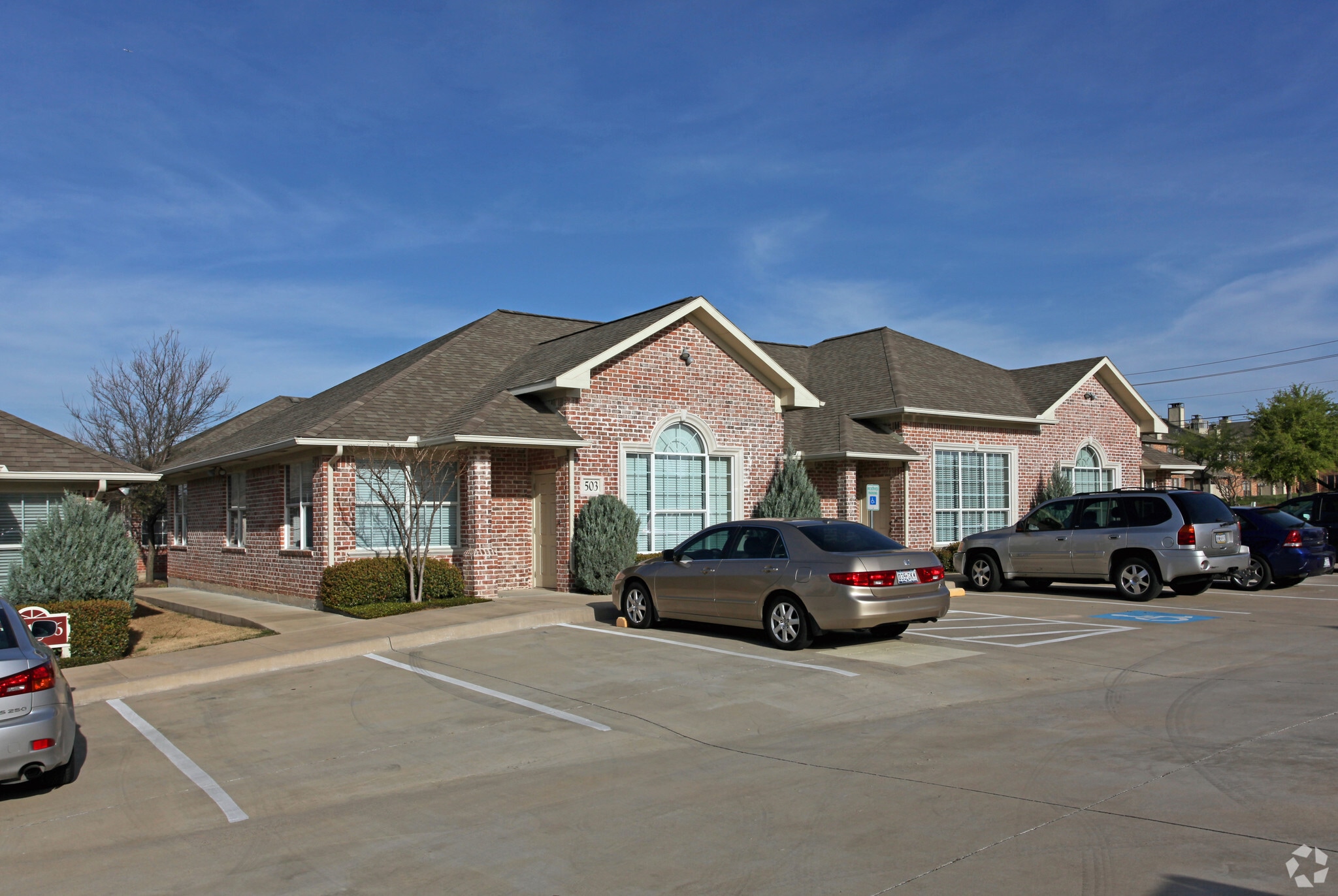 2840 Keller Springs Rd, Carrollton, TX for lease Primary Photo- Image 1 of 3