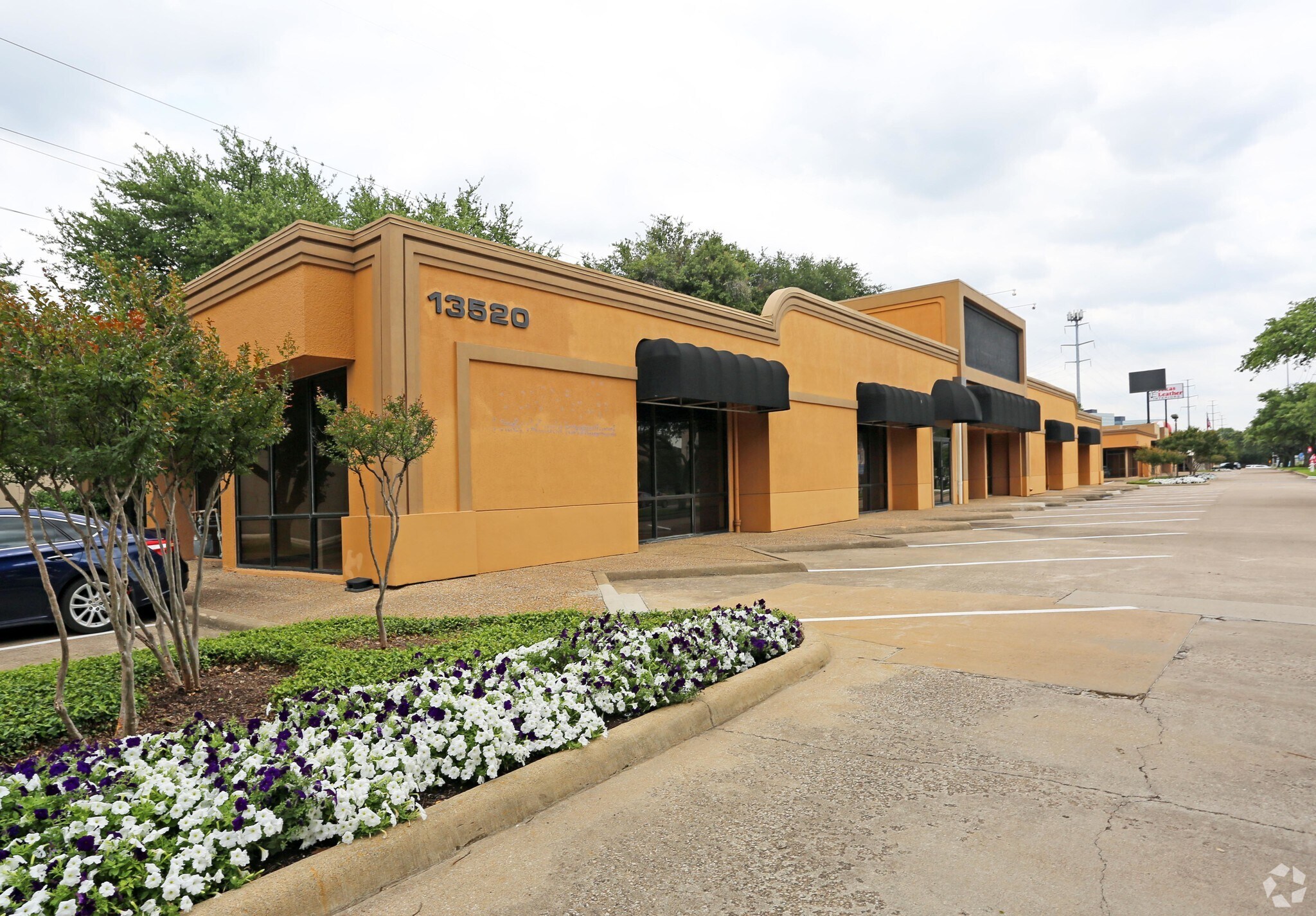 13520 Dallas Pky, Dallas, TX for lease Primary Photo- Image 1 of 11