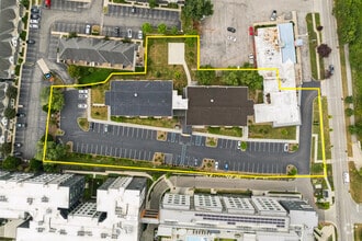1722 N Walnut St, Bloomington, IN - Aerial map view