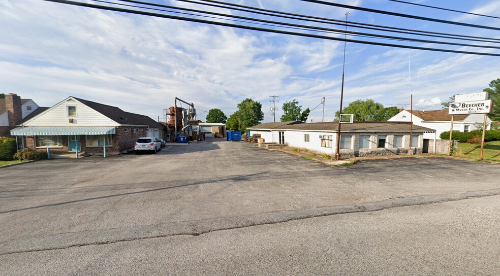 3753 Carlisle Rd, Dover, PA for lease - Building Photo - Image 2 of 3