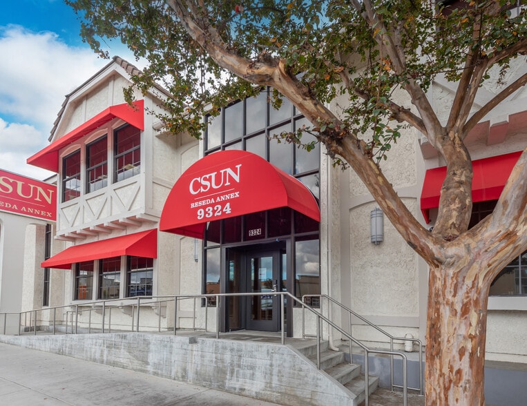 9324 Reseda Blvd, Northridge, CA for lease - Building Photo - Image 3 of 13