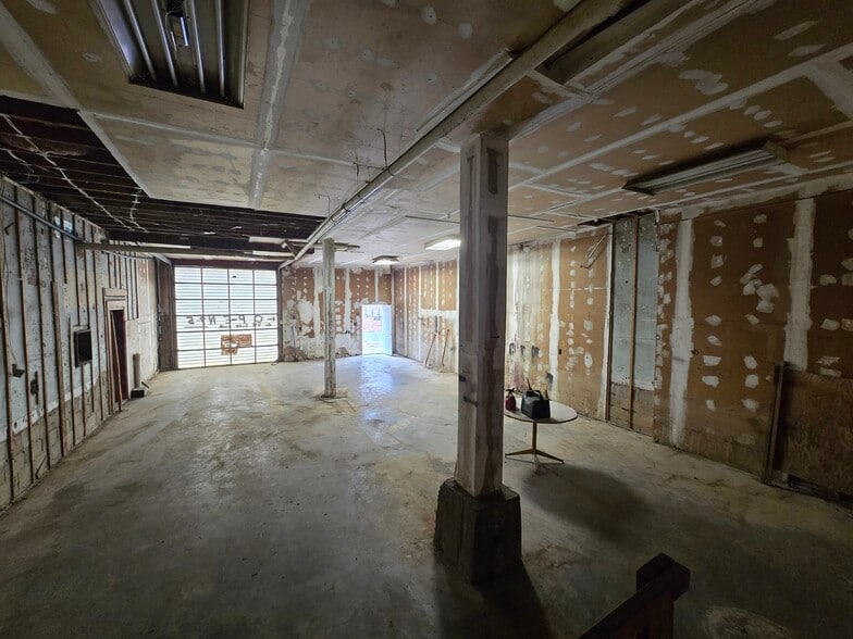 20141 Point Lookout Rd, Great Mills, MD for lease - Building Photo - Image 2 of 11