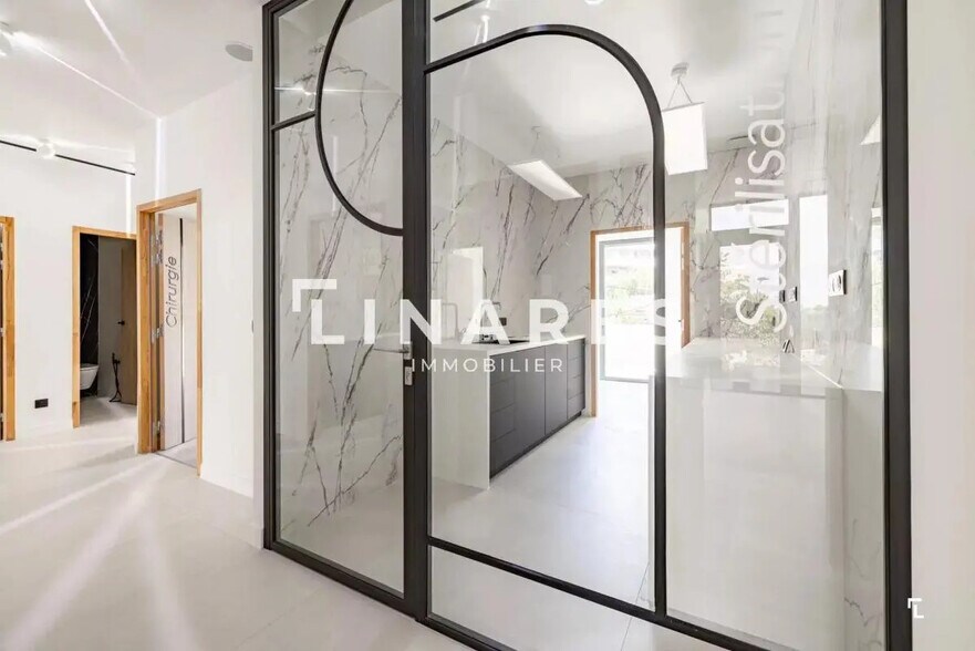 Bureau dans Marseille à louer - Photo intérieure - Image 3 de 13