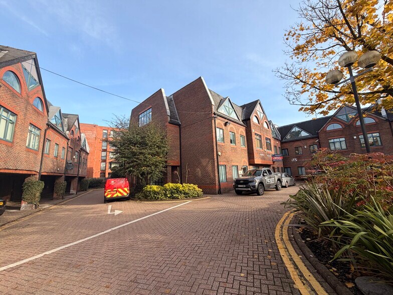 2 Bessborough Rd, Harrow for lease - Building Photo - Image 2 of 8