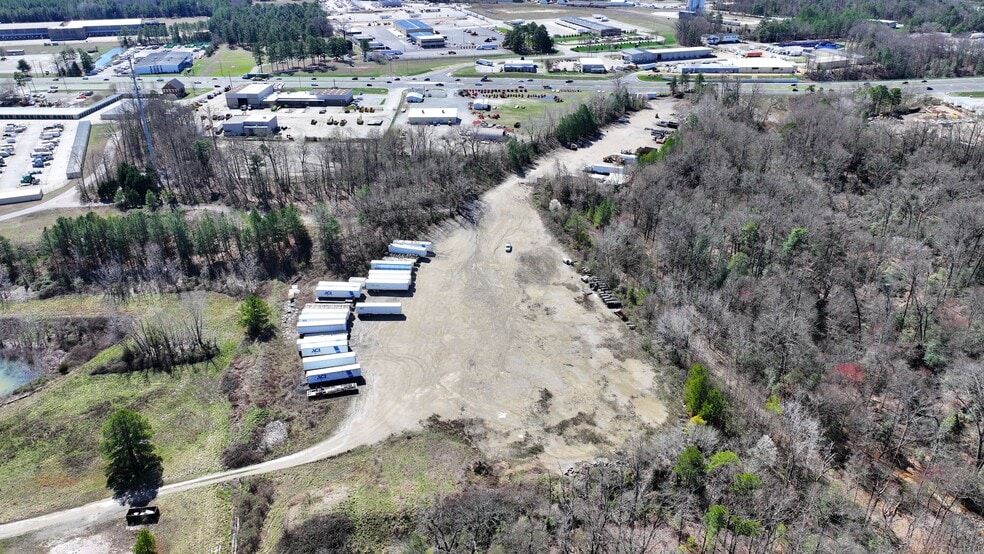 1610 W Hundred Rd, Chester, VA for lease - Building Photo - Image 2 of 7