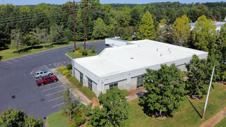 Plus de détails pour 1631 NW Maynard Rd, Cary, NC - Industriel à louer