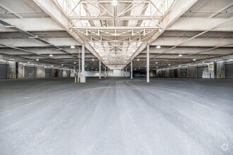1251 W Pier D St, Long Beach, CA for lease Interior Photo- Image 2 of 10