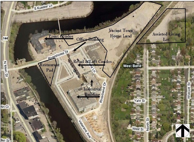 611 Veterans Ave, West Bend, WI à louer - Aérien - Image 2 de 13