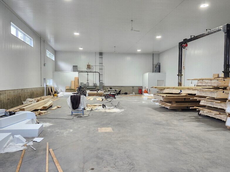 425 Rue Yamaska, Waterloo, QC à vendre - Photo du bâtiment - Image 2 de 11