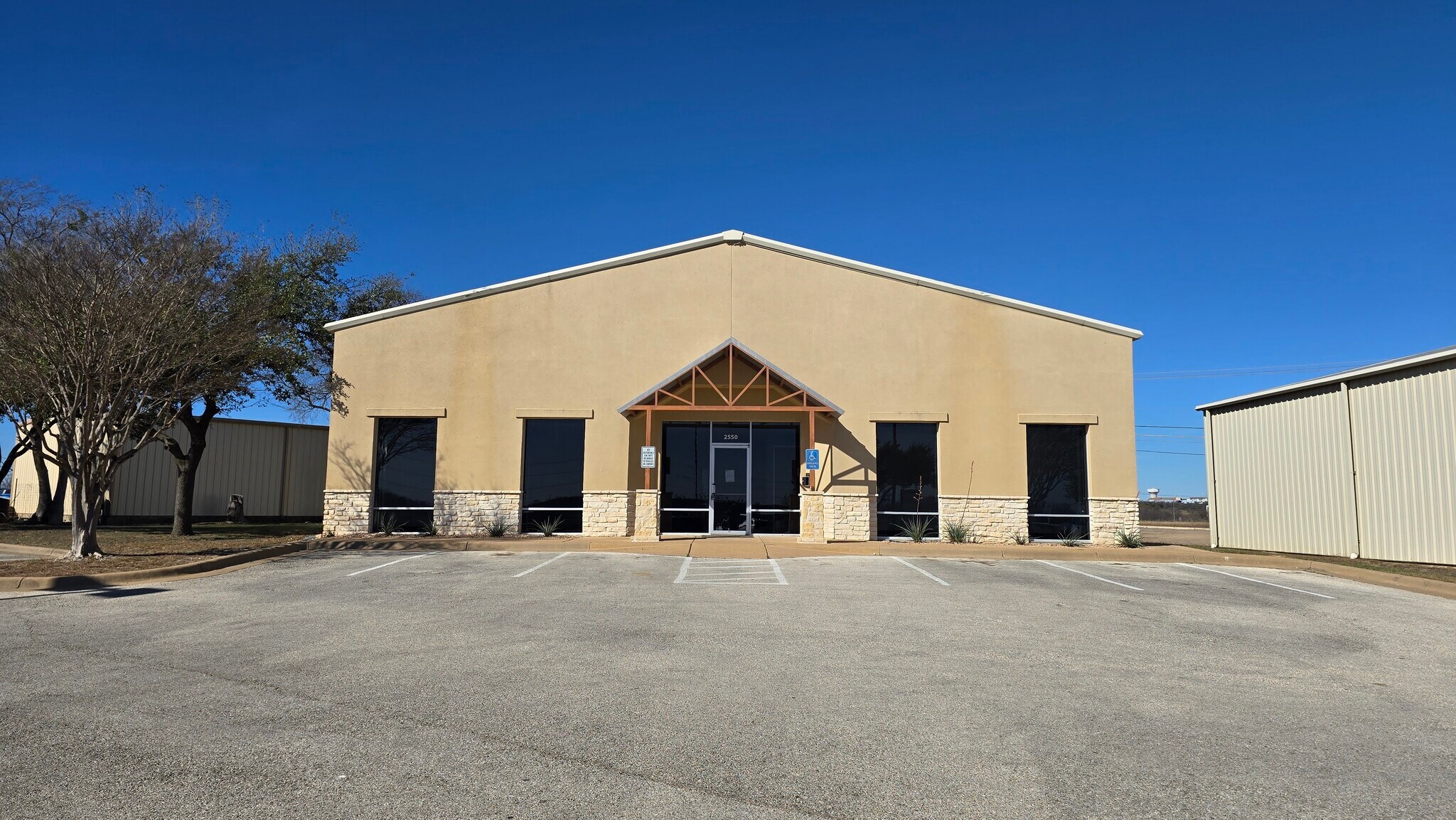 2550 E Old Settlers Blvd, Round Rock, TX à louer Photo principale- Image 1 de 13