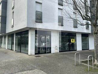 Plus de détails pour Commerce de détail à louer