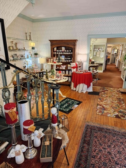 600 National Rd, Wheeling, WV for sale - Building Photo - Image 3 of 38