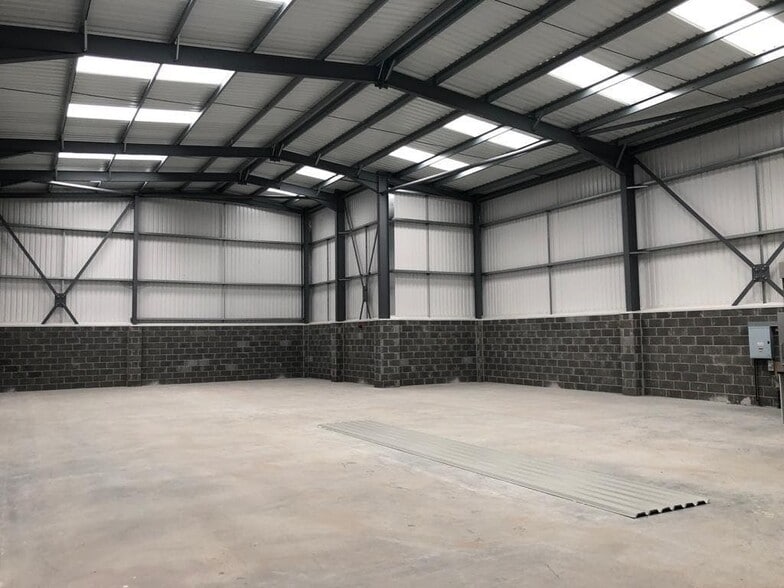 13 Great North Way, York for lease - Building Photo - Image 2 of 3