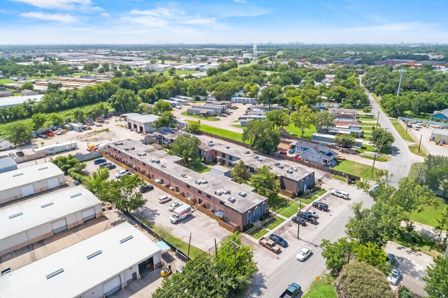 3420 Federal Rd, Pasadena, TX à vendre - Photo du bâtiment - Image 3 de 15