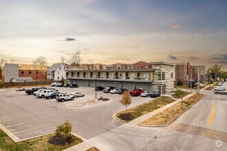 616 E Madison St, Springfield, MO - Aérien  Vue de la carte