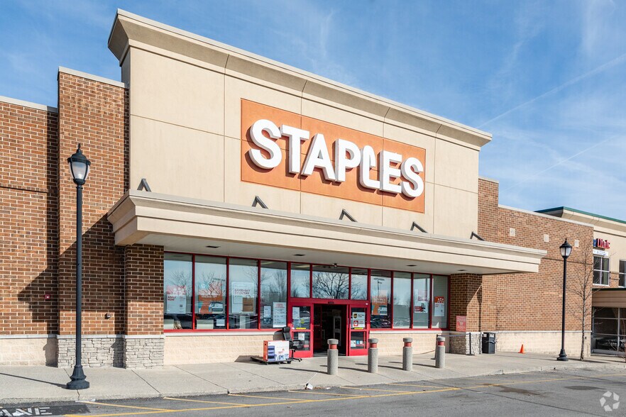 1010-1038 Glenbrook Way, Hendersonville, TN à louer - Photo principale - Image 1 de 19