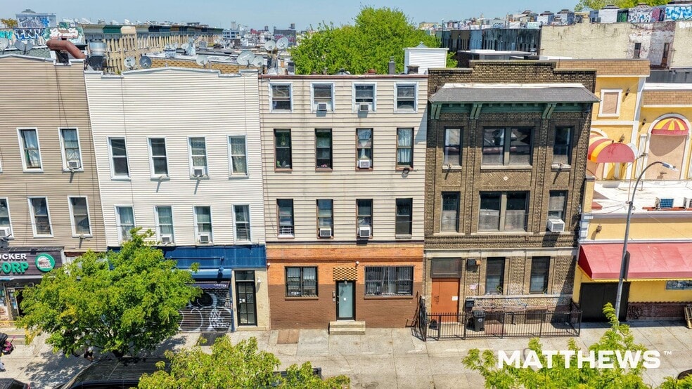 223 Knickerbocker Ave, Brooklyn, NY à vendre - Photo du bâtiment - Image 2 de 3