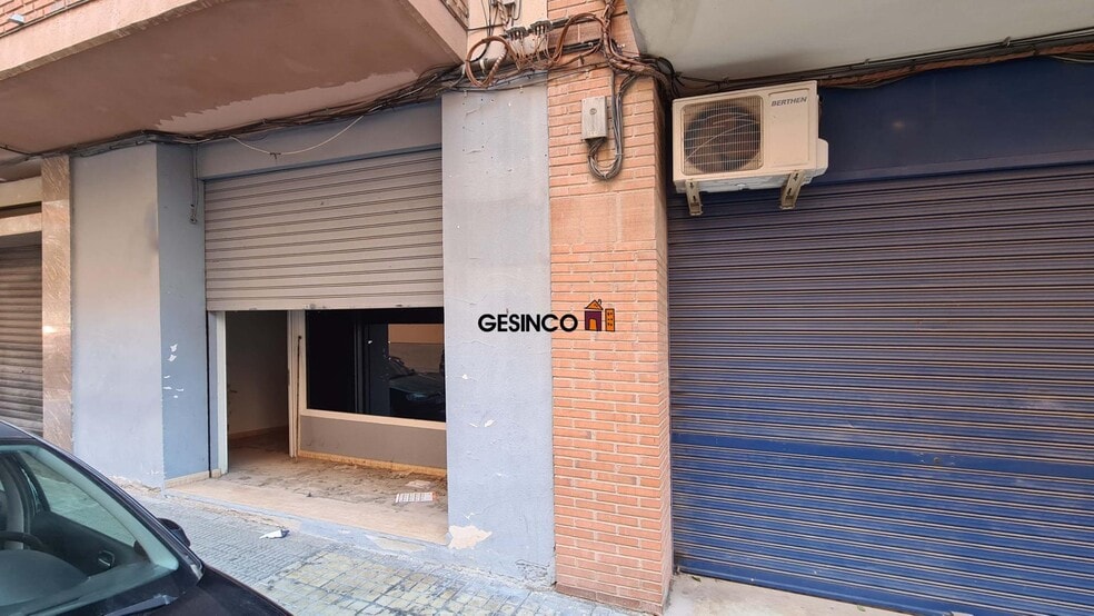 Retail in Ontinyent for lease - Building Photo - Image 2 of 12