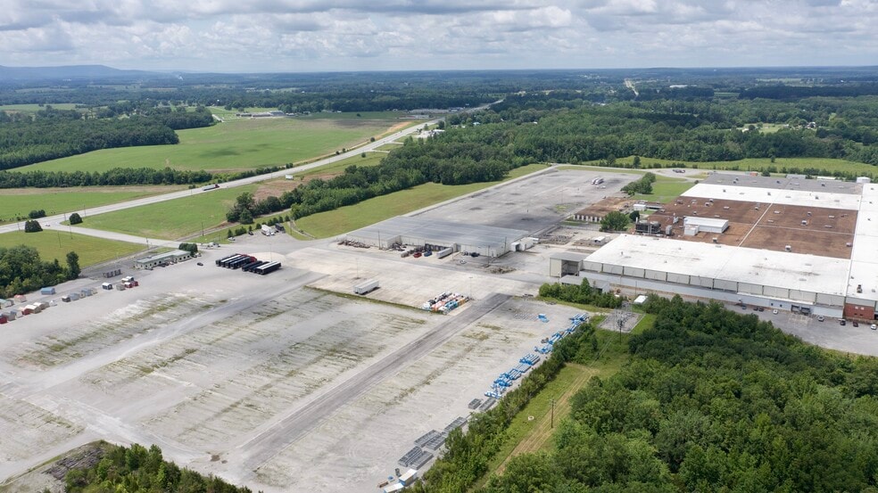 200 Carrier Dr, Morrison, TN à louer - Photo du bâtiment - Image 2 de 15